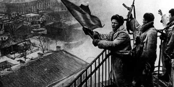 Top 10 Defining Moments of the Siege of Leningrad - Zentara.blog Top 10 Defining Moments of the Siege of Leningrad - screenshot 2025 09 29 16.56.29