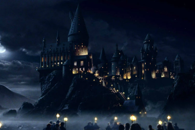 Hogwarts Explained: The School of Witchcraft and Wizardry - Zentara.blog Hogwarts School of Witchcraft and Wizardry, Hogwarts houses